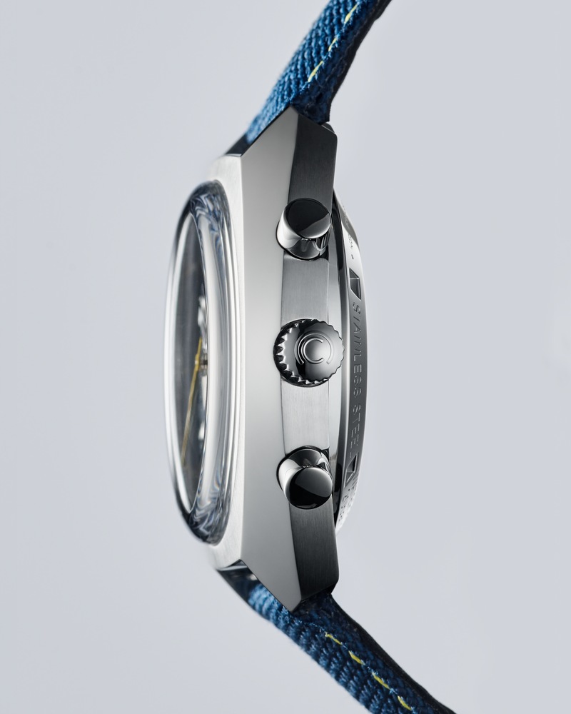 W7057 CERTINA サーチナ DS-2 メンズ 自動巻き ラウンド デイト ブルー 時計 流通少 Hands-On - The New Colours Of the Certina DS-2 Powermatic 80