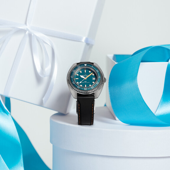 Light blue watch 1